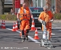 Arbeiter bei der Markierung einer Straße