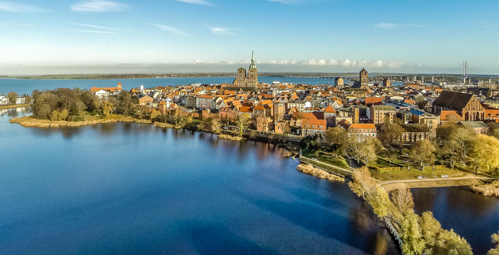 Luftbild historische Altstadt Stralsund