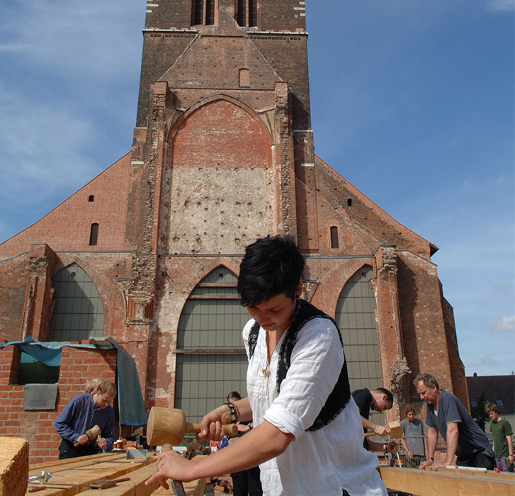 Teilnehmerin der Jugendbauhütte Wismar